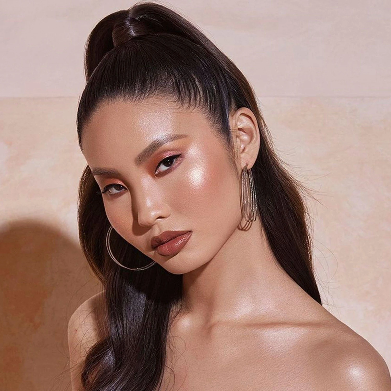 Anastasia Beverly Hills CREAM BRONZER 7 Anastasia Beverly Hills CREAM BRONZER - Image 5