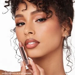 Anastasia Beverly Hills MATTE & SATIN VELVET LIPSTICK -Anastasia Beverly Hills s2519189 av 04 zoom