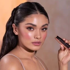 Anastasia Beverly Hills STICK HIGHLIGHTER 16 Anastasia Beverly Hills STICK HIGHLIGHTER -Anastasia Beverly Hills s2520351 av 6 zoom